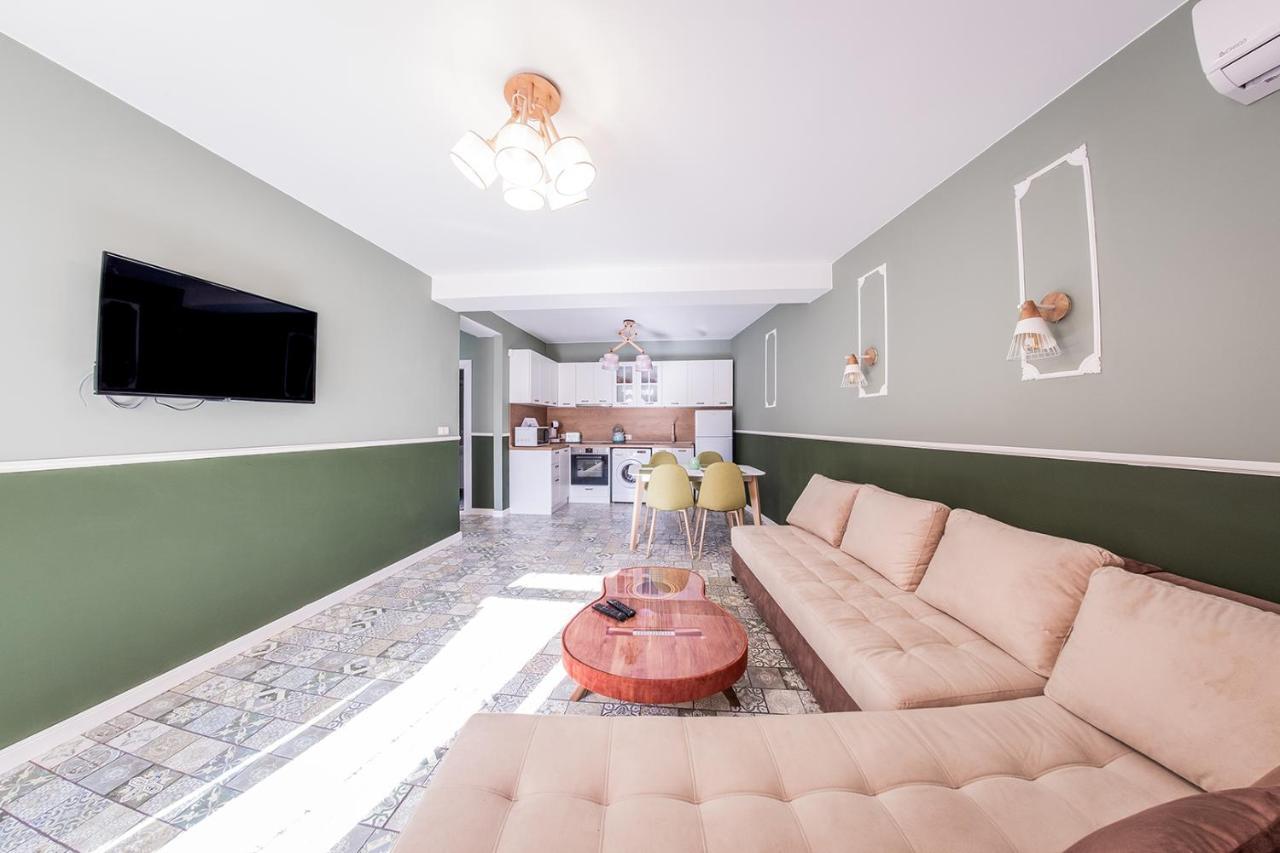 Rococo Life Apartament Sofia